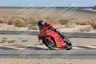 media/Nov-16-2025-Race Pace (Sun) [[8c5fa54630]]/Verified Riders/9-Turn 16 (150pm)/